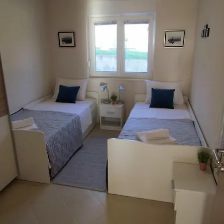 Laste-rondule Appartement *